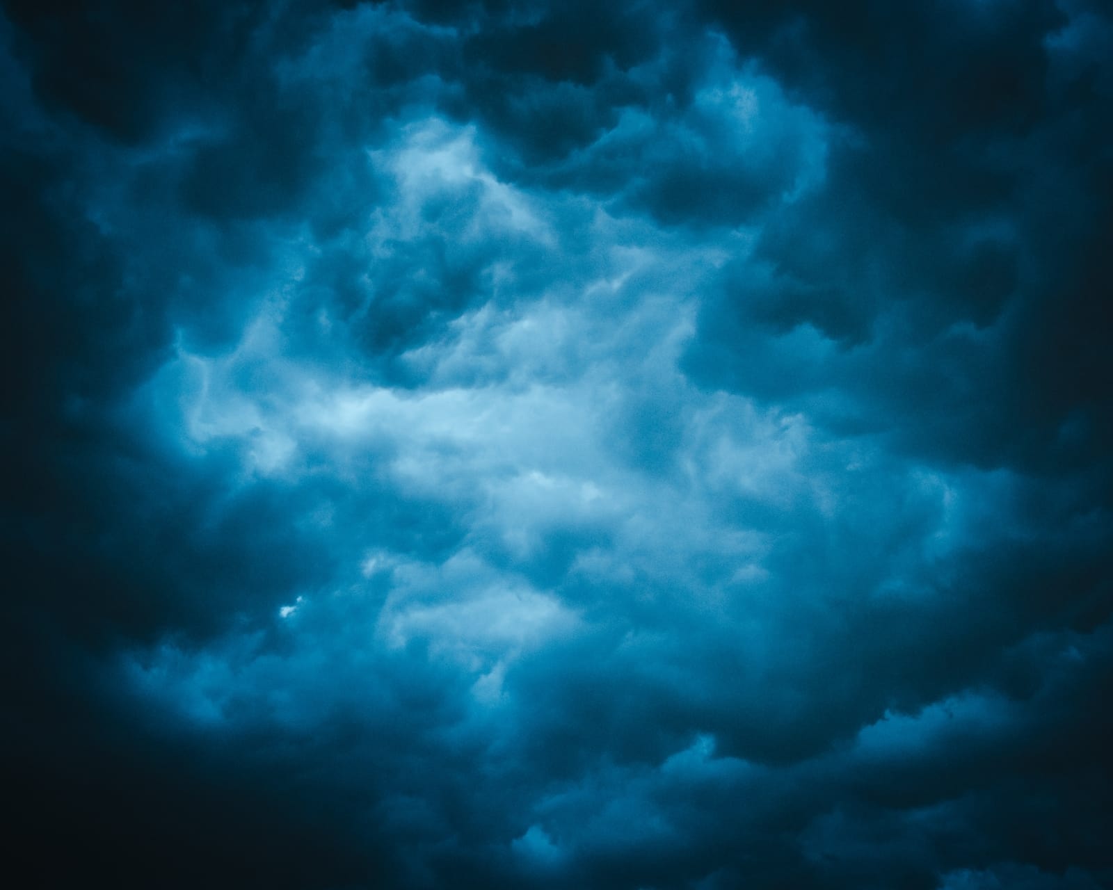 What Homeowners Should Do After A Hurricane